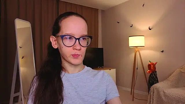 Snapshot of BettyBrowni chatting on November 2025 04:07:02 PM BettyBrowni online show from November 2025 04:07:02 PM