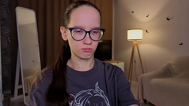 Snapshot of BettyBrowni chatting on November 2025 04:09:02 PM BettyBrowni online show from November 2025 04:09:02 PM