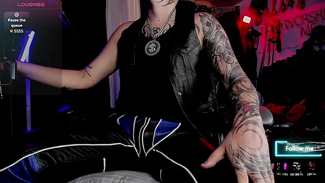 allanhurtss online show from October 2025 06:09:02 PM