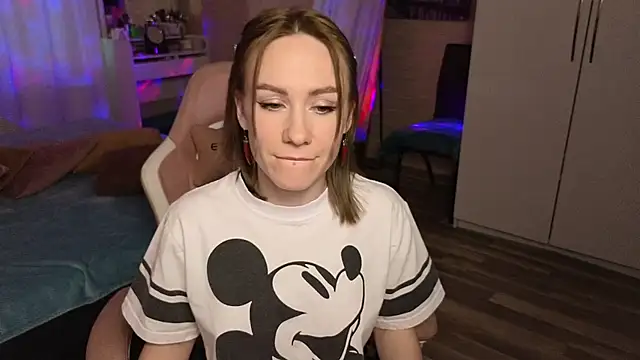 Snapshot of VeronicaRoss chatting on January 2025 07:19:02 AM VeronicaRoss online show from January 2025 07:19:02 AM