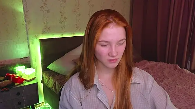 Snapshot of erikabrian chatting on December 2024 04:19:02 AM erikabrian online show from December 2024 04:19:02 AM