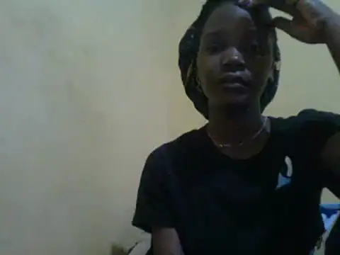 Snapshot of girltotok chatting on March 2025 05:00:02 AM girltotok online show from March 2025 05:00:02 AM