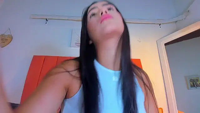 Snapshot of valen_rose0 chatting on December 2025 12:09:01 PM valen rose0 online show from December 2025 12:09:01 PM