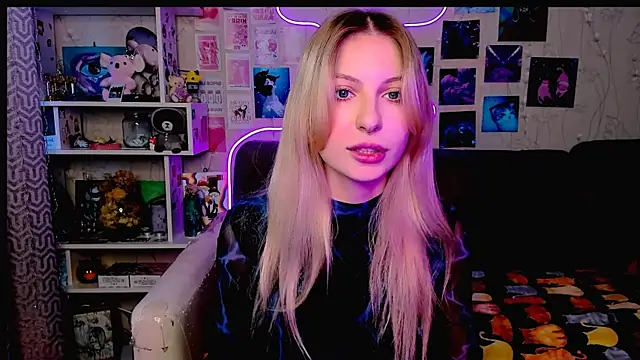 Snapshot of Maria_Hunt chatting on December 2024 05:53:02 AM Maria Hunt online show from December 2024 05:53:02 AM