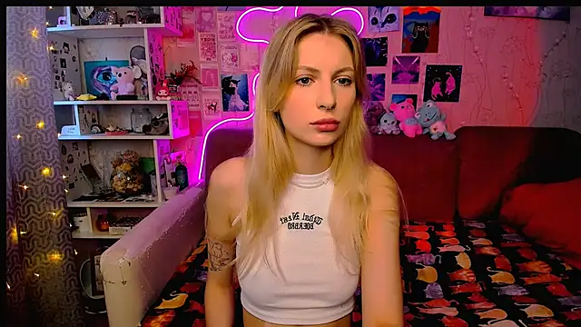 Snapshot of Maria_Hunt chatting on January 2025 04:09:01 AM Maria Hunt online show from January 2025 04:09:01 AM