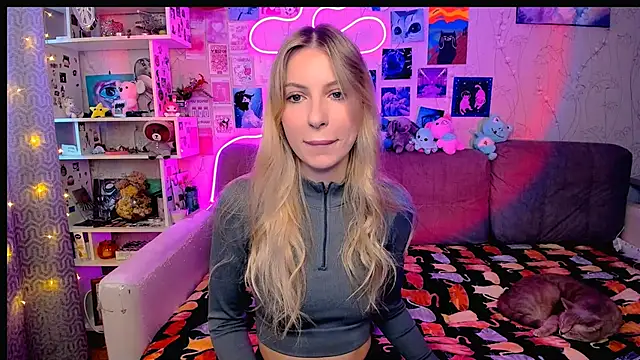 Snapshot of Maria_Hunt chatting on January 2025 03:00:02 AM Maria Hunt online show from January 2025 03:00:02 AM