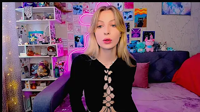 Snapshot of Maria_Hunt chatting on February 2025 04:20:01 AM Maria Hunt online show from February 2025 04:20:01 AM