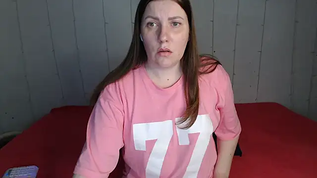 Snapshot of CindyAhKiss chatting on November 2025 06:39:01 PM CindyAhKiss online show from November 2025 06:39:01 PM