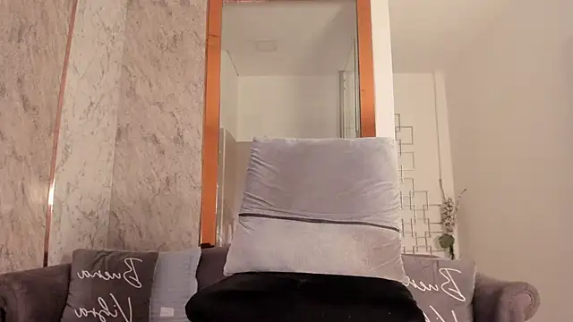 Vero Lodge online show from January 2025 01:41:01 PM