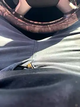 Snapshot of joeycbigcock chatting on March 2026 07:28:02 PM joeycbigcock online show from March 2026 07:28:02 PM