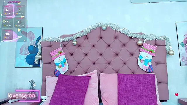 Snapshot of ThyaraJhons chatting on December 2025 11:50:01 AM ThyaraJhons online show from December 2025 11:50:01 AM