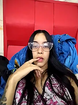 The-quee22 online show from September 2025 12:32:02 AM