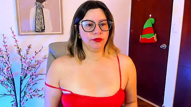 Snapshot of Chanelll_Taylorr_ chatting on November 2025 11:56:02 AM Chanelll Taylorr online show from November 2025 11:56:02 AM