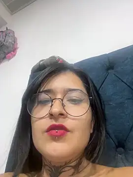 ZTahya online show from November 2025 02:10:01 AM