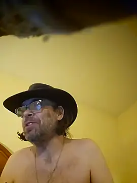 Snapshot of Geaux_Again chatting on December 2024 01:07:01 AM Geaux Again online show from December 2024 01:07:01 AM