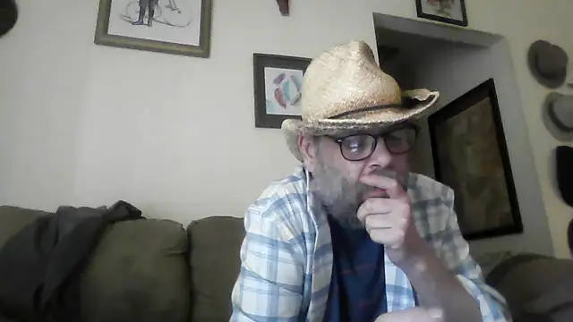 Snapshot of Geaux_Again chatting on April 2026 08:21:01 PM Geaux Again online show from April 2026 08:21:01 PM