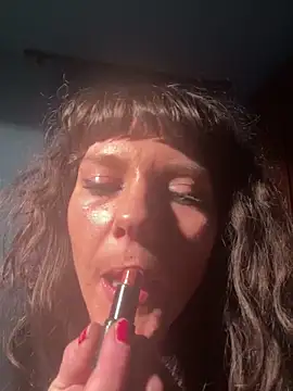 Snapshot of OniricFemme chatting on February 2025 11:04:02 PM OniricFemme online show from February 2025 11:04:02 PM