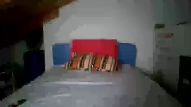 Snapshot of OniricFemme chatting on March 2025 04:13:02 PM OniricFemme online show from March 2025 04:13:02 PM