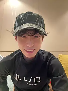 Snapshot of 1a1a1alll chatting on February 2025 02:16:01 PM 1a1a1alll online show from February 2025 02:16:01 PM