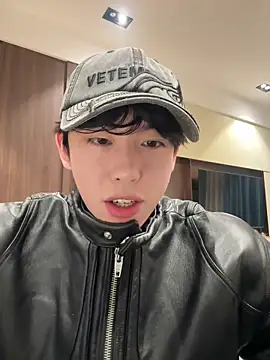 Snapshot of 1a1a1alll chatting on March 2025 02:40:02 PM 1a1a1alll online show from March 2025 02:40:02 PM