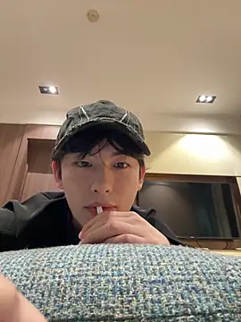 Snapshot of 1a1a1alll chatting on October 2025 03:29:02 PM 1a1a1alll online show from October 2025 03:29:02 PM