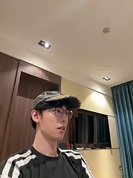 Snapshot of 1a1a1alll chatting on October 2025 03:36:01 PM 1a1a1alll online show from October 2025 03:36:01 PM