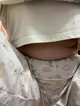 Snapshot of Milk_Mom99 chatting on March 2026 12:06:01 AM Milk Mom99 online show from March 2026 12:06:01 AM