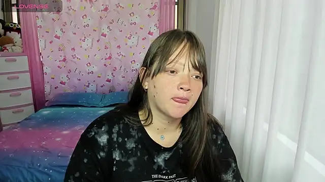 pamela tcw online show from February 2025 10:01:01 PM