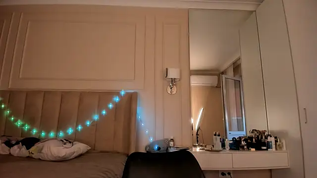 Snapshot of melissa_yamazaki chatting on November 2025 04:56:01 AM melissa yamazaki online show from November 2025 04:56:01 AM