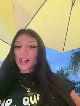 loly-yandere online show from February 2025 11:21:02 PM