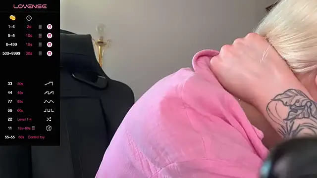 Sexy Sweets online show from September 2025 11:32:02 AM