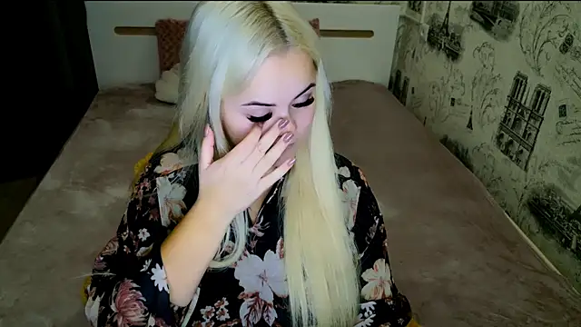 lovely-eyes online show from September 2025 07:27:01 PM