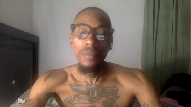 KingDerRico online show from October 2025 12:30:02 AM