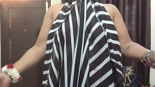 Gulaboo bhabi online show from February 2025 09:09:02 AM