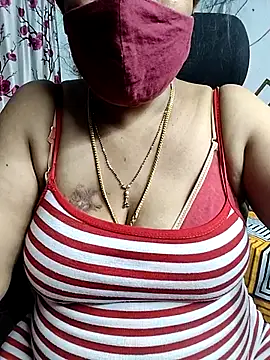 Rani Darling 99 online show from April 2026 04:28:02 PM