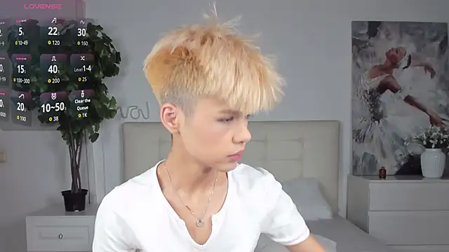 Felix Rey online show from November 2025 05:57:01 PM