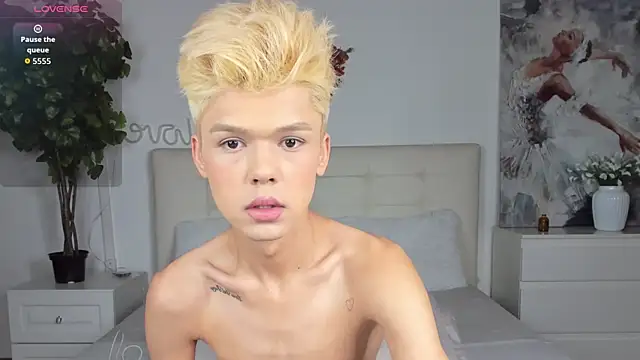 Felix Rey online show from November 2025 03:34:01 PM