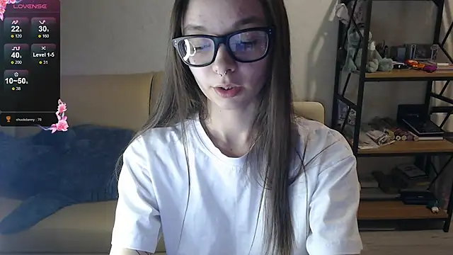 Snapshot of Amarieni chatting on December 2024 02:38:01 PM Amarieni online show from December 2024 02:38:01 PM