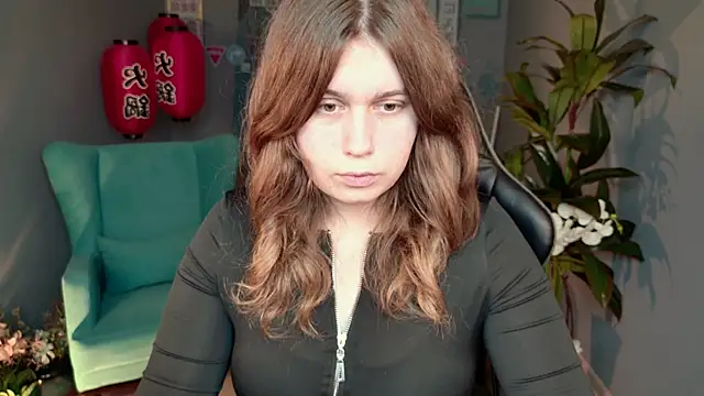 FioraMarmoris online show from November 2025 01:10:01 PM