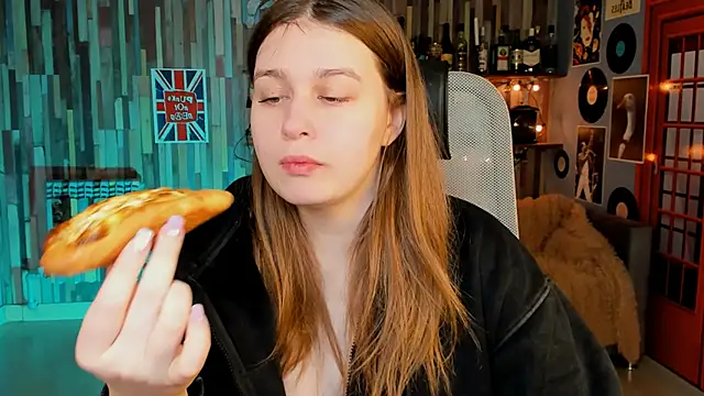 FioraMarmoris online show from January 2026 07:01:02 AM