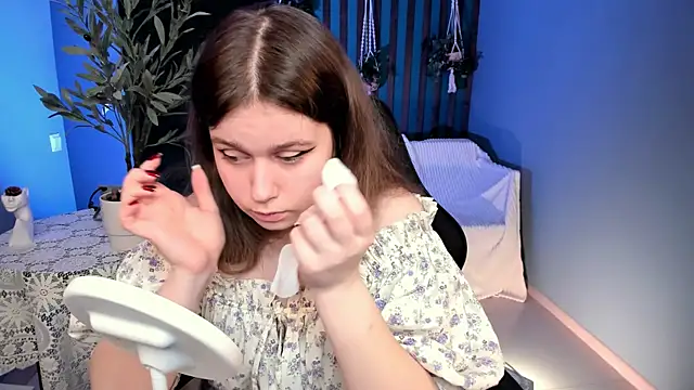 FioraMarmoris online show from March 2026 05:46:01 AM