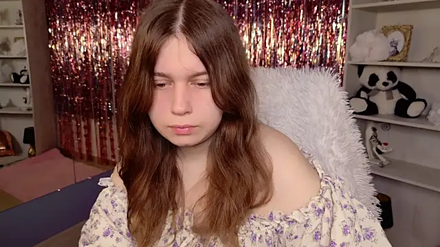 FioraMarmoris online show from April 2026 05:18:02 AM