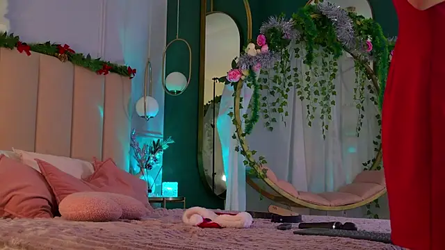 Eva Natsumi online show from December 2024 08:24:01 AM