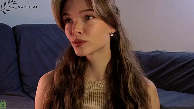 Eva Natsumi online show from October 2025 04:50:01 PM