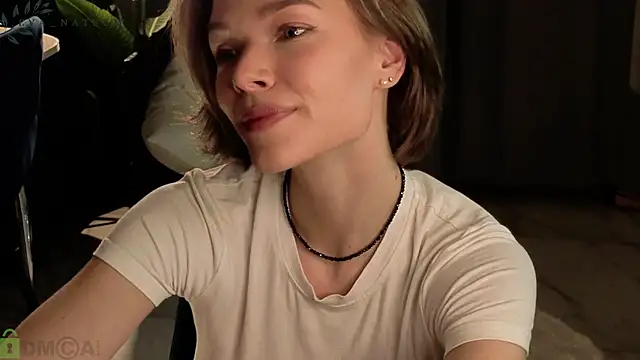 Snapshot of Eva_Natsumi chatting on January 2026 04:33:02 PM Eva Natsumi online show from January 2026 04:33:02 PM