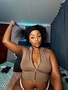 Queen-Chocolate online show from January 2026 11:51:02 PM