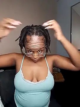 Queen-Chocolate online show from February 2026 05:46:02 PM