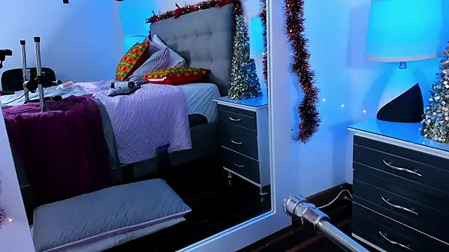 Samantha  Vega online show from January 2025 02:25:01 AM