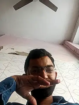 Snapshot of sagarghai07 chatting on March 2026 10:15:02 AM sagarghai07 online show from March 2026 10:15:02 AM