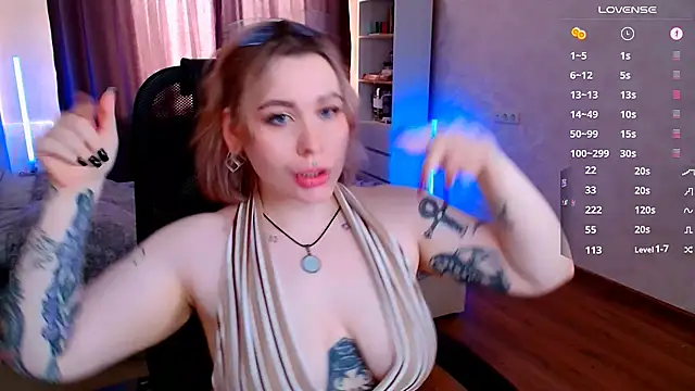 Snapshot of Blueberry-baby chatting on February 2025 10:49:01 AM Blueberry-baby online show from February 2025 10:49:01 AM